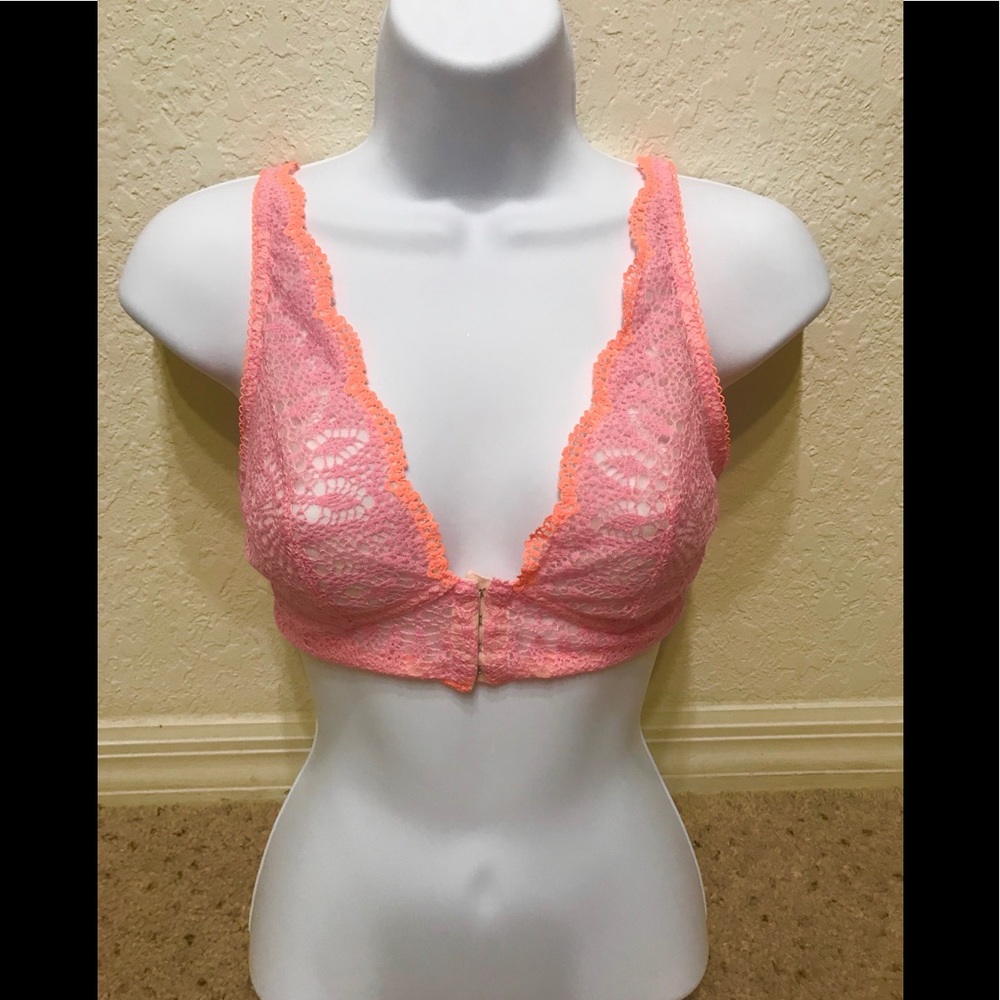 NWT Victoria’s Secret  Bra!